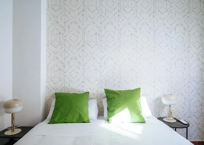 Homeyseville-Lovely Duplex At Santa Cruz 10 Pax, Parking Optional