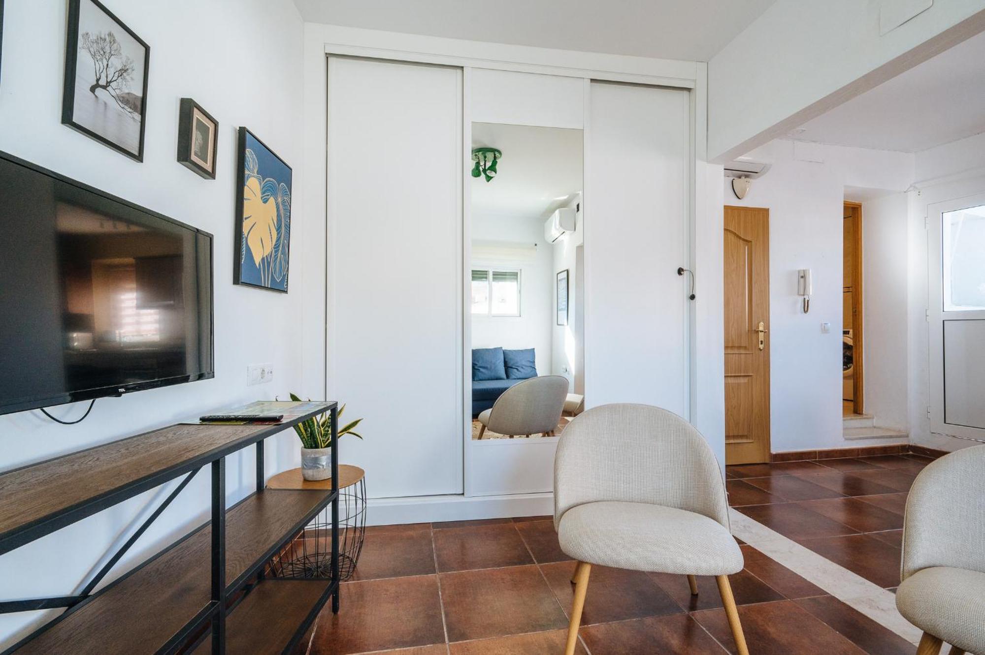 Homeyseville-lovely Duplex At Santa Cruz 10 Pax, Parking Optional Appartement