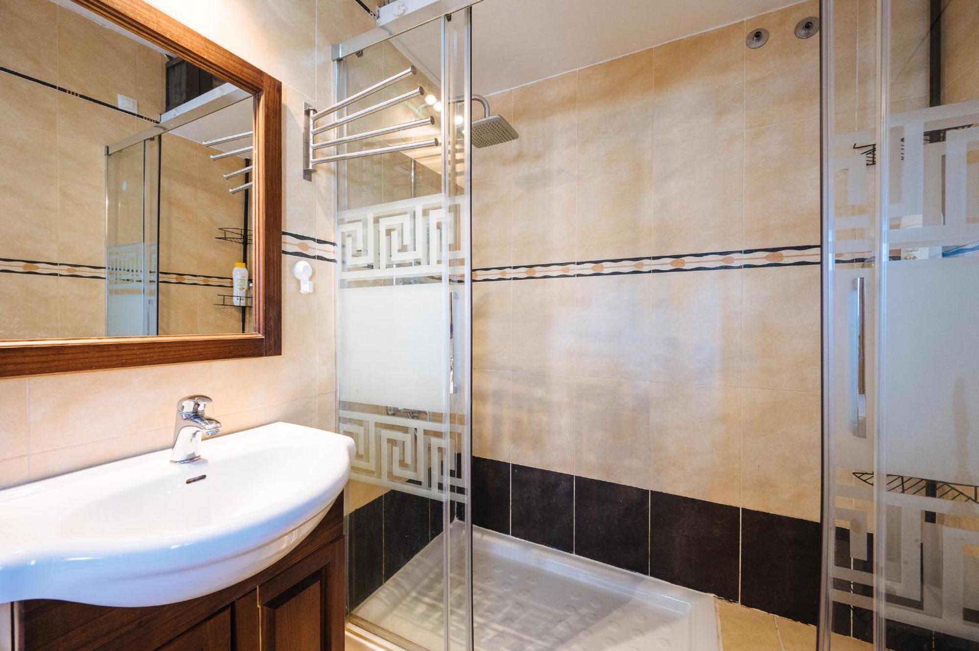 Appartement Homeyseville-lovely Duplex At Santa Cruz 10 Pax, Parking Optional *